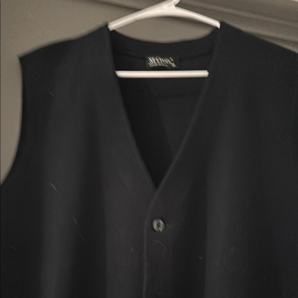 St. John Classic Black Buttoned Vest